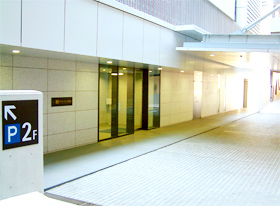 MAZAK ART PLAZA̒ԏ